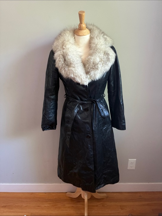 Valdor Sportswear Jackets & Blazers - Vintage Black Long Leather Coat with Real Fur Collar